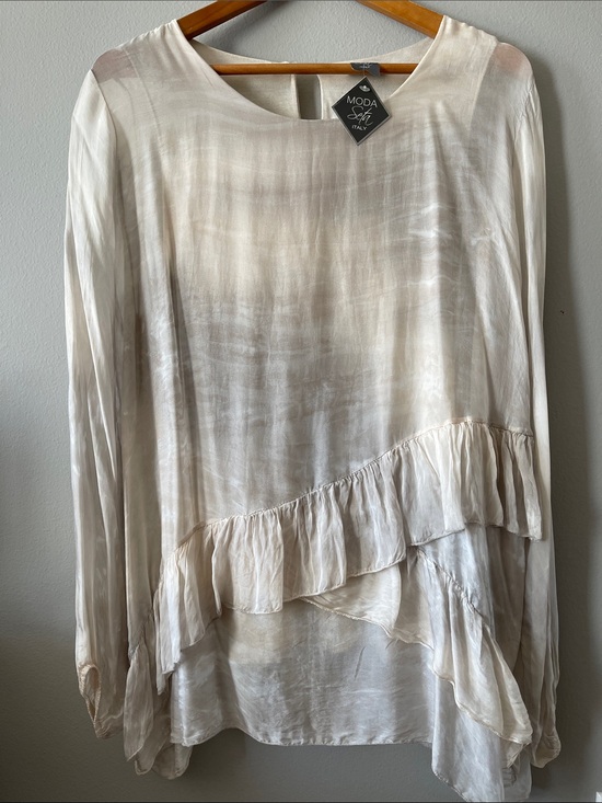 Tops - Italian Silk blend Cream Ruffle Hem Blouse